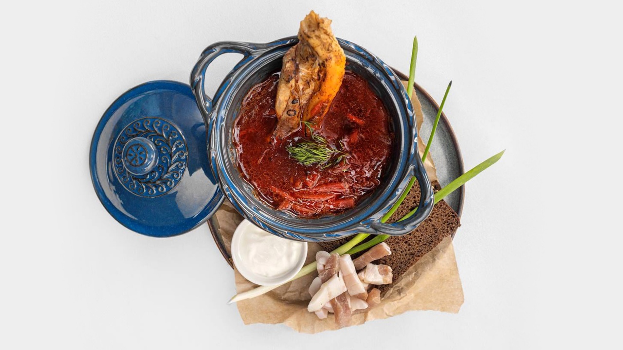 Борщ с ребром и салом